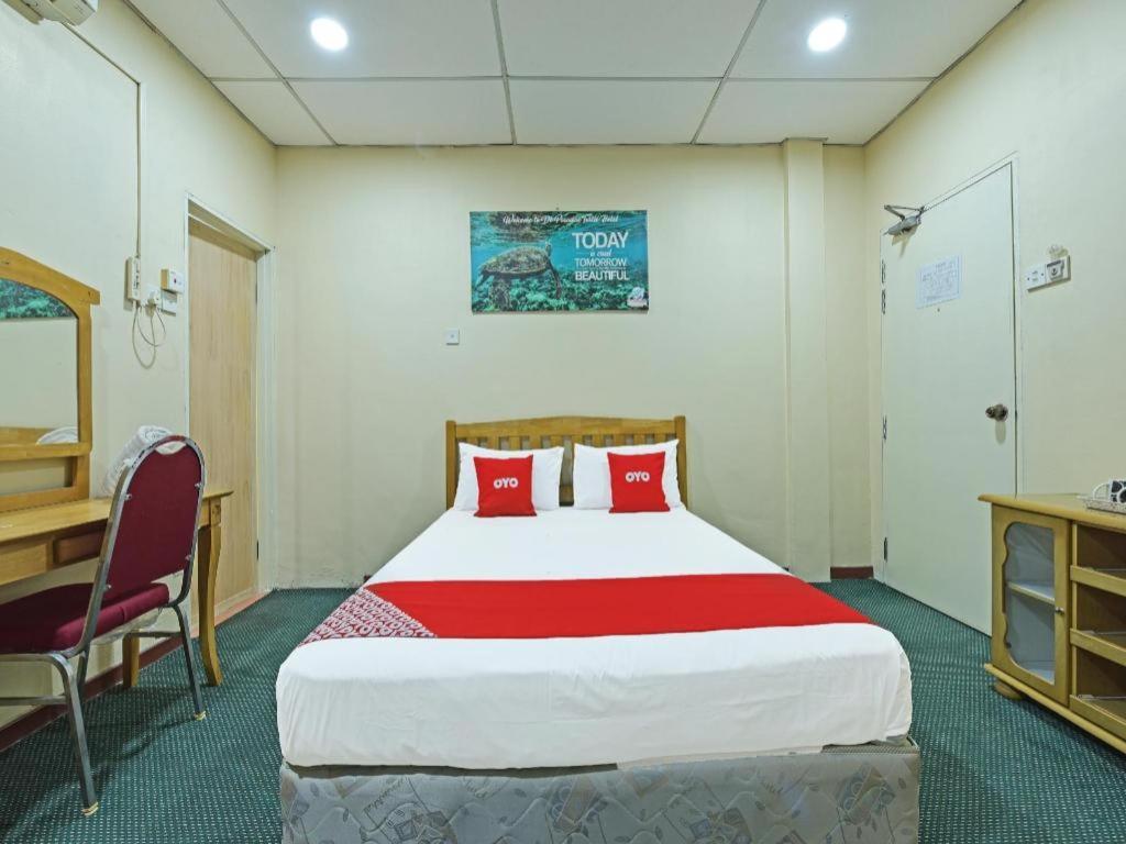 Oyo 90672 De Paradise Turtle Hotel Kerteh Dış mekan fotoğraf